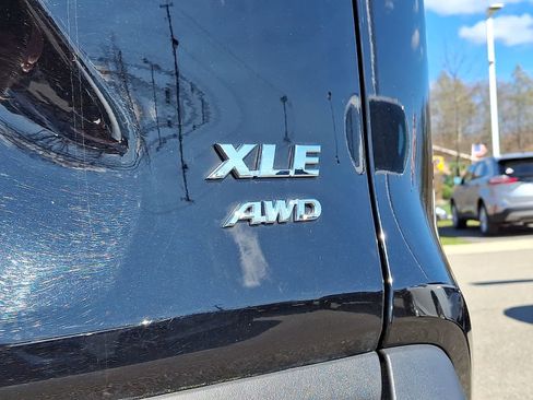 Certified 2025 Toyota RAV4 XLE AWD/4WD image 30