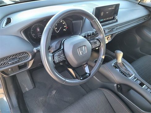 Used 2024 Honda HR-V Sport image 9