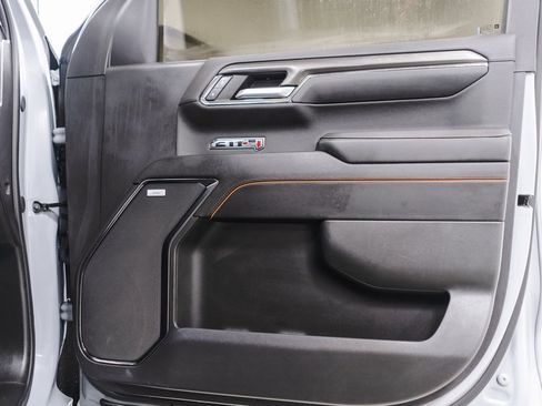 Used 2024 GMC Sierra 1500 AT4 w/ Technology Package image 34