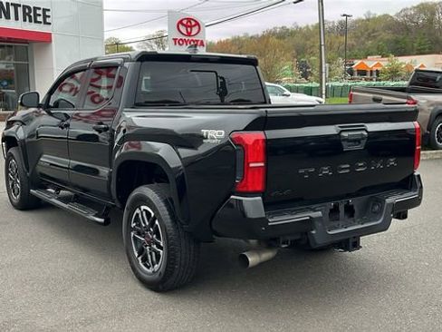 Used 2024 Toyota Tacoma TRD Sport w/ TRD Sport Upgrade Package AWD/4WD image 3