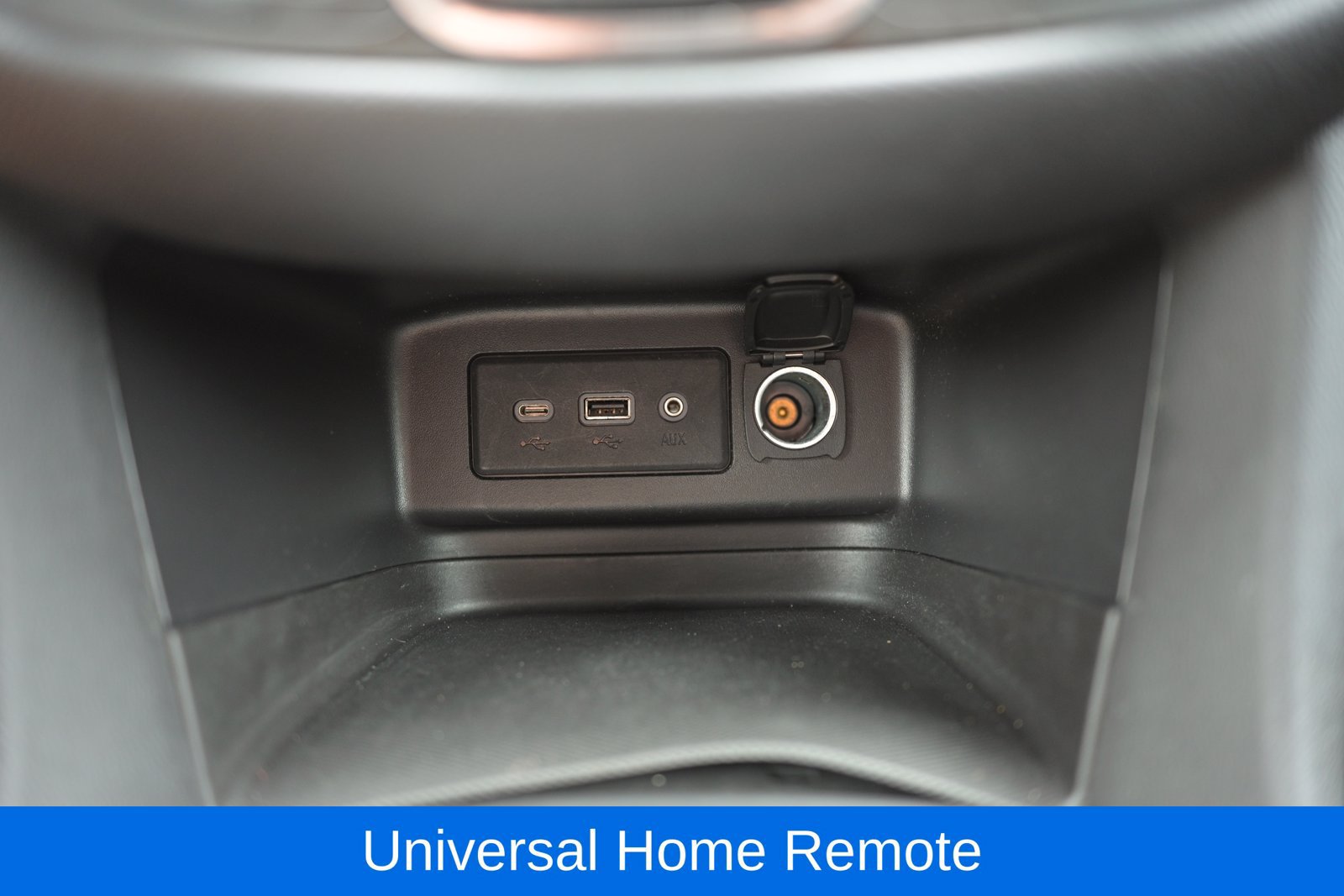 Used 2019 Chevrolet Equinox LT w/ Driver Convenience Package FWD image 28
