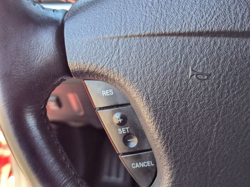 Used 2003 Ford Thunderbird RWD image 25