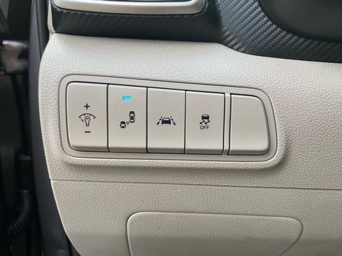 Used 2021 Hyundai Tucson Value w/ Cargo Package image 14