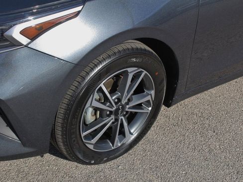 Used 2024 Kia Forte LXS image 5