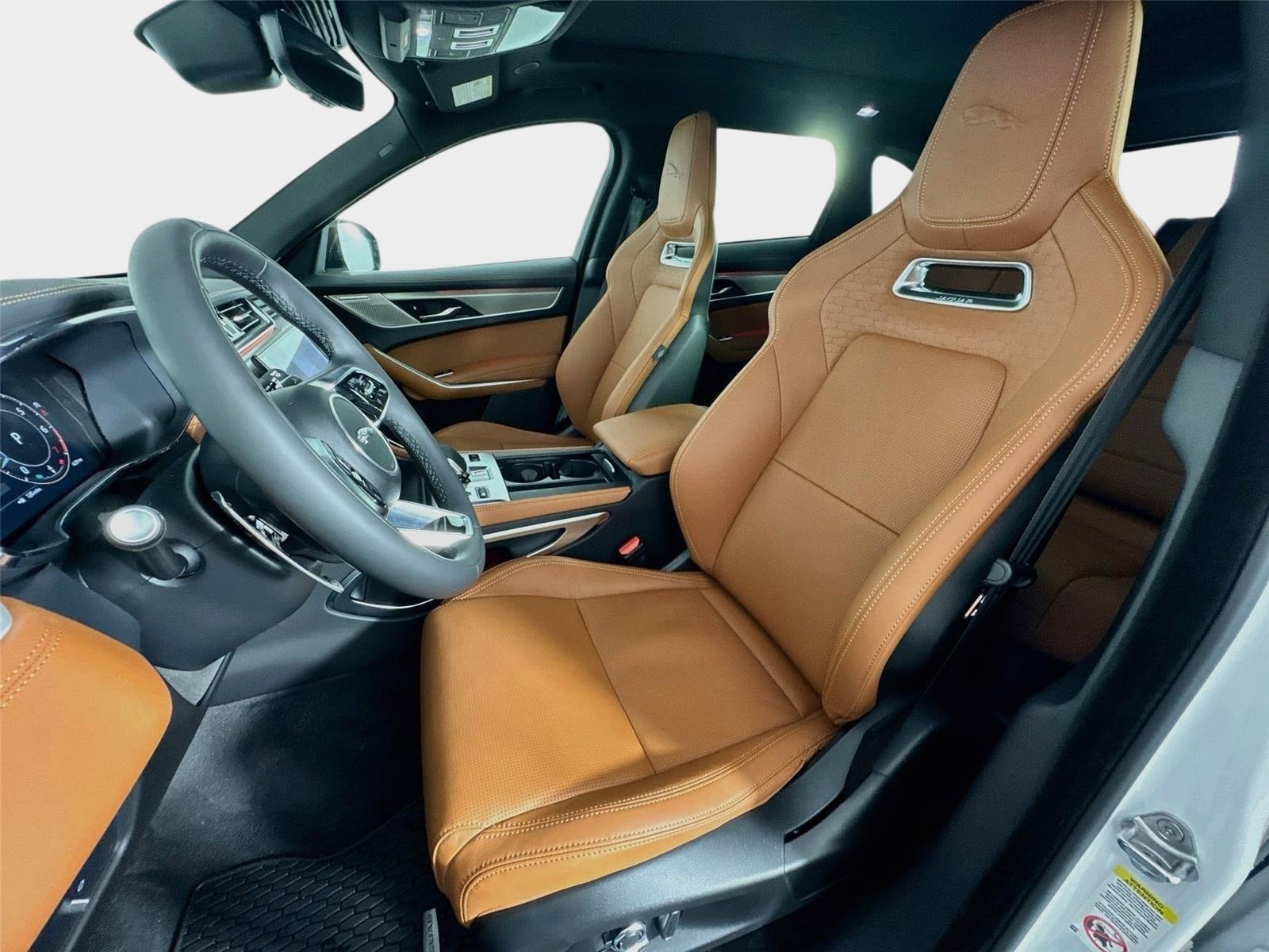 New 2026 Jaguar F-PACE R-Dynamic S AWD/4WD image 11