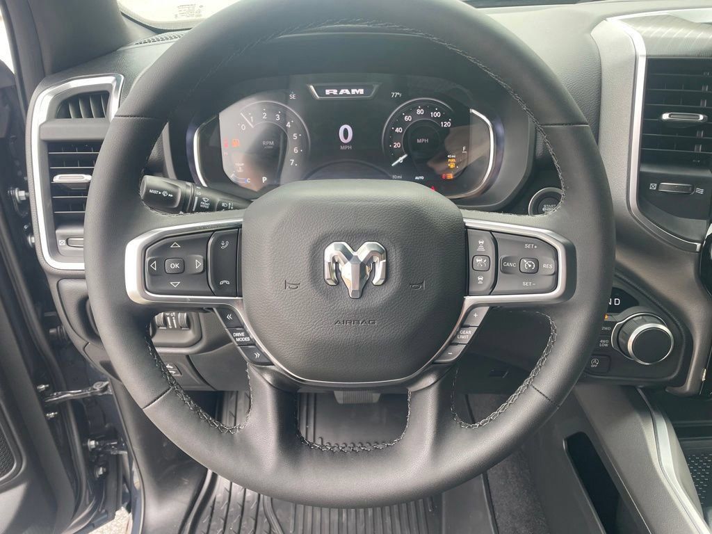 New 2026 RAM 1500 Big Horn AWD/4WD image 12