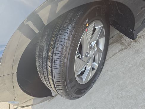Used 2026 Hyundai Sonata SE FWD image 32