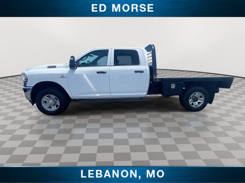 Used 2024 RAM 2500 Tradesman w/ Chrome Appearance Group AWD/4WD image 5
