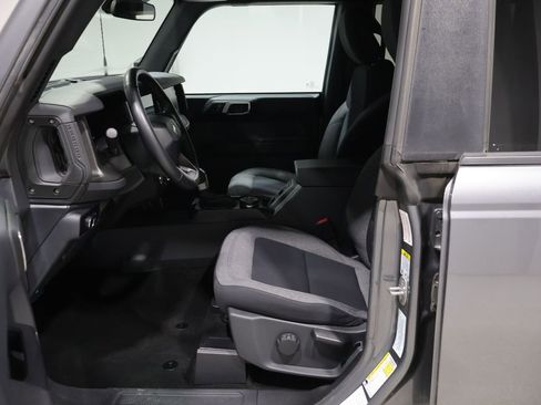 Used 2025 Ford Bronco Big Bend image 10