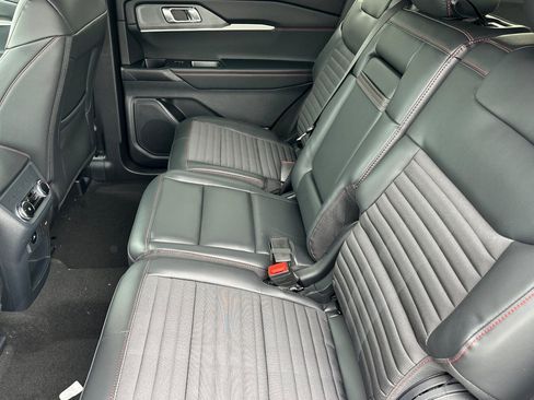 New 2026 Ford Explorer ST-Line RWD image 11