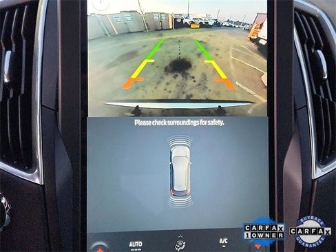 Certified 2022 Ford Edge Titanium image 21