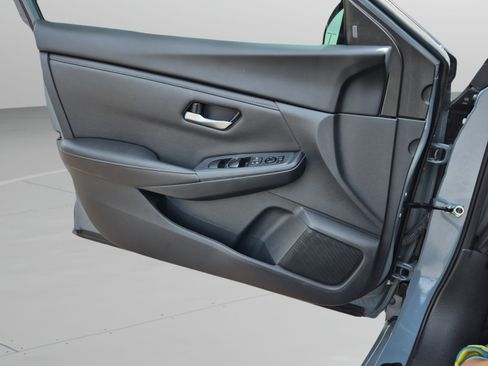 Certified 2024 Nissan Sentra SV w/ All-Weather Package FWD image 23