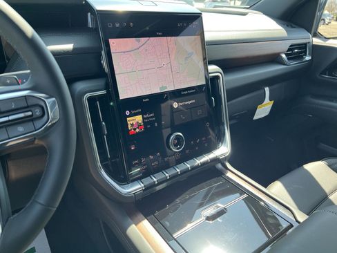 New 2026 GMC Yukon Denali image 27