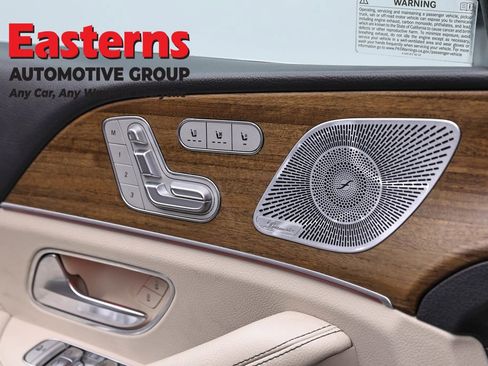 Used 2020 Mercedes-Benz GLS 450 4MATIC image 21