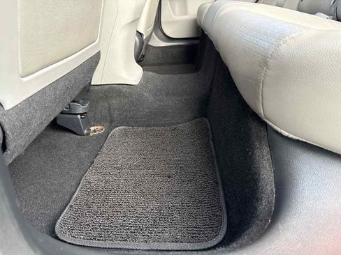 Used 2013 Honda Accord EX-L image 13