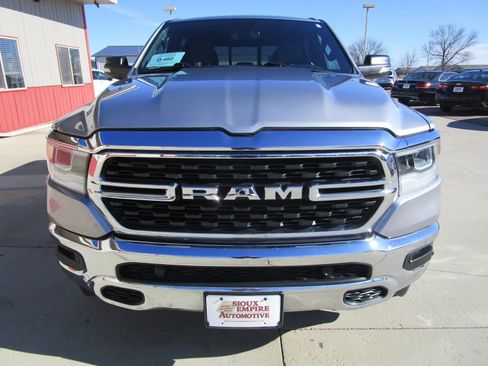 Used 2022 RAM 1500 Big Horn AWD/4WD image 4
