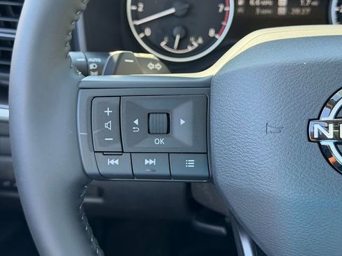 New 2026 Nissan Rogue SV AWD/4WD image 13