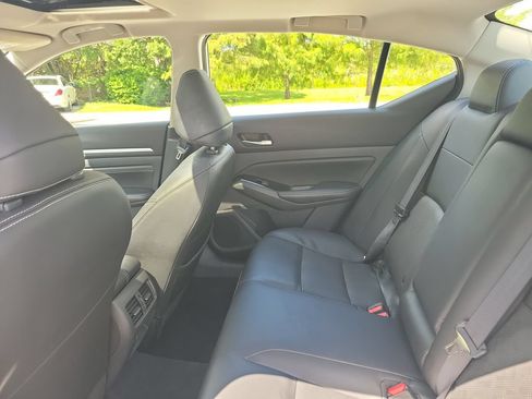 Used 2023 Nissan Altima 2.5 SL FWD image 26