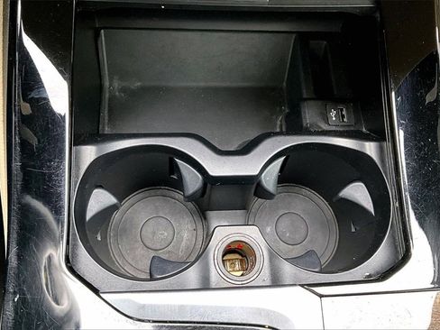 Used 2019 BMW X3 xDrive30i w/ Driving Assistance Package image 16