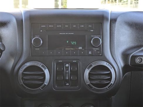 Used 2016 Jeep Wrangler Unlimited Sport w/ Quick Order Package 24S image 17