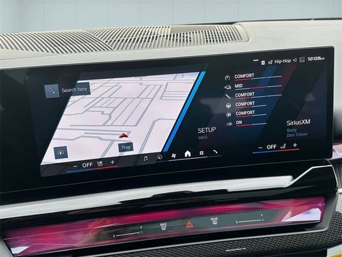 Used 2026 BMW M5 Touring image 26