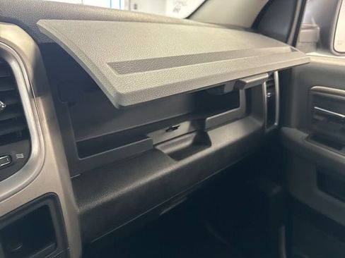 Used 2019 RAM 1500 Classic Warlock image 49