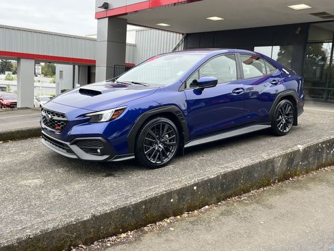 Used 2025 Subaru WRX Premium AWD/4WD image 4