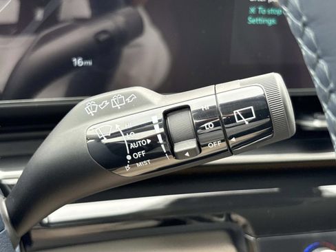 New 2026 Kia Carnival SX Prestige FWD image 25