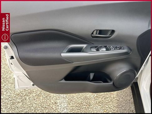 Certified 2025 Nissan Kicks Play S FWD image 16