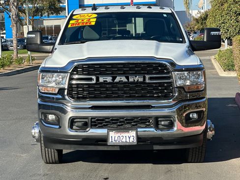 Used 2024 RAM 3500 Big Horn image 10