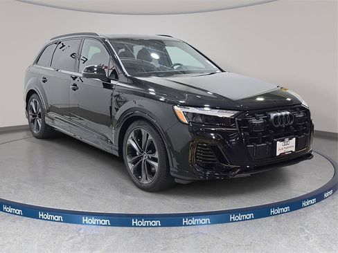 Used 2025 Audi Q7 3.0T Prestige w/ Prestige Package image 4