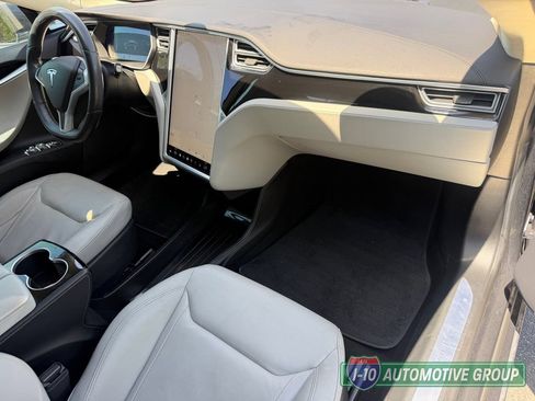 Used 2015 Tesla Model S 70 RWD image 13