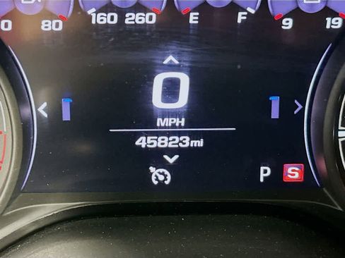 Used 2019 Chevrolet Camaro SS image 19