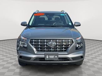 Certified 2024 Hyundai Venue SEL video 2