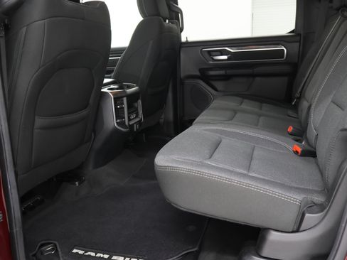 Used 2020 RAM 1500 Big Horn AWD/4WD image 9