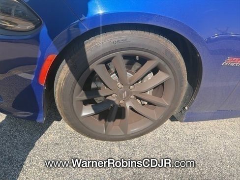 Used 2019 Dodge Charger Scat Pack image 4