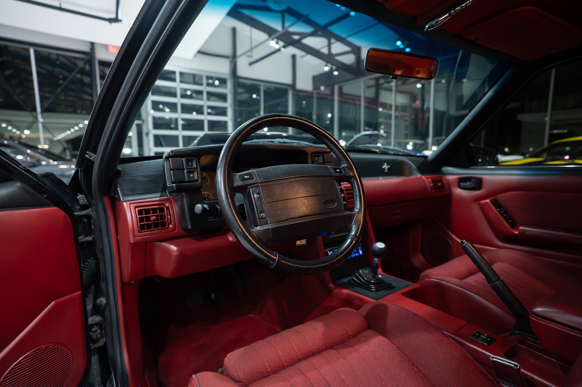 Used 1990 Ford Mustang GT RWD image 10