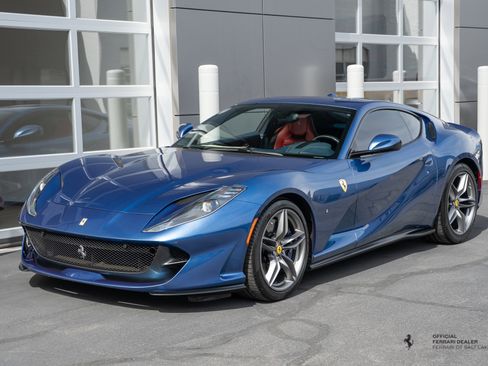 Certified 2019 Ferrari 812 Superfast RWD image 1