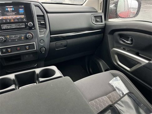 Used 2022 Nissan Titan SV w/ Accessory Utility Package image 14