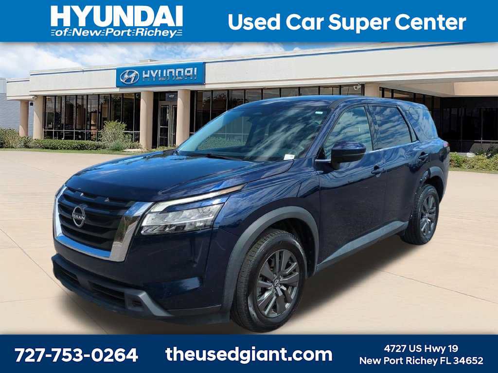 Used 2022 Nissan Pathfinder S FWD image 1