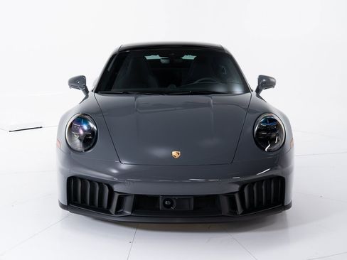 Used 2026 Porsche 911 Carrera GTS image 8