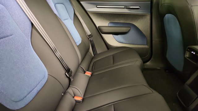 New 2026 Volvo EX30 Cross Country Ultra w/ Protection Package Premier AWD/4WD image 28