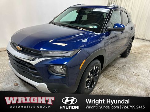 Used 2023 Chevrolet TrailBlazer LT image 3