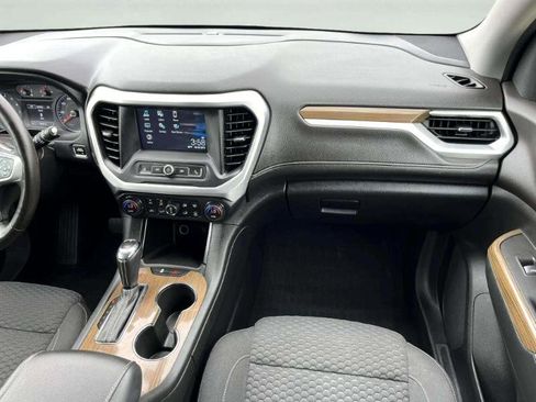 Used 2019 GMC Acadia SLE image 25
