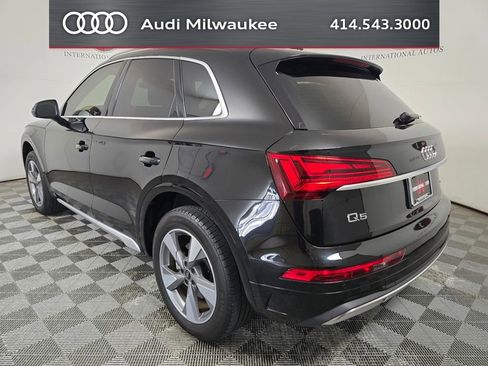 Used 2023 Audi Q5 2.0T Premium w/ Convenience Package AWD/4WD image 7