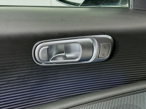 Used 2023 Hyundai Ioniq 6 Limited image 15