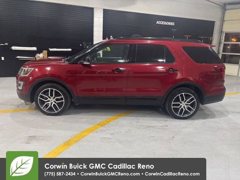 Used 2017 Ford Explorer Sport image 5