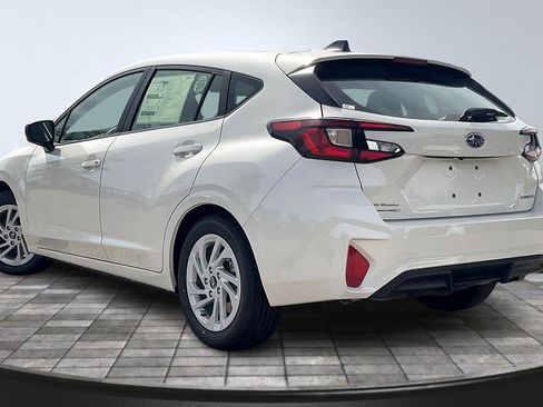 New 2025 Subaru Impreza 2.0i image 3