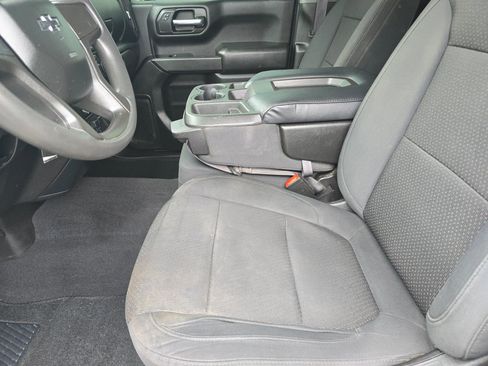 Used 2019 Chevrolet Silverado 1500 Custom Trail Boss w/ Custom Convenience Package image 14