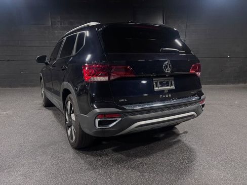 Used 2024 Volkswagen Taos SEL AWD/4WD image 3